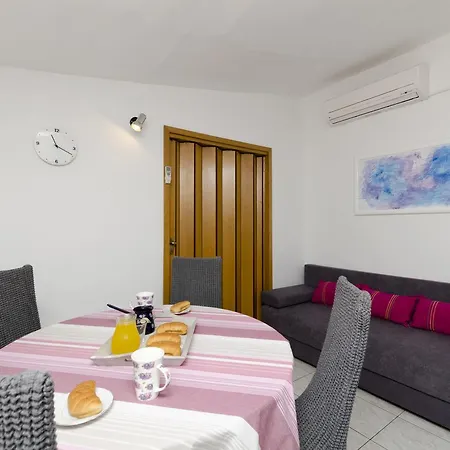 Apartment Ana Trogir